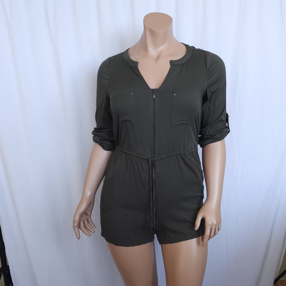 Challis olive romper - Picture 4 of 5